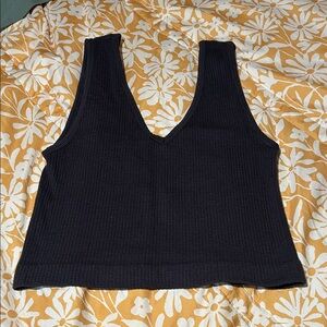 Black Crop Tank